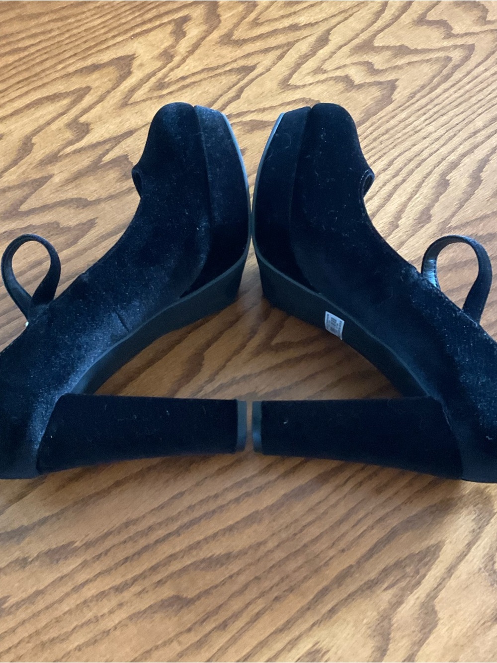 NWOT Torrid Black Faux Suede Mary Jane Style Platform Heel, Sz 8.5WW - Picture 6 of 8